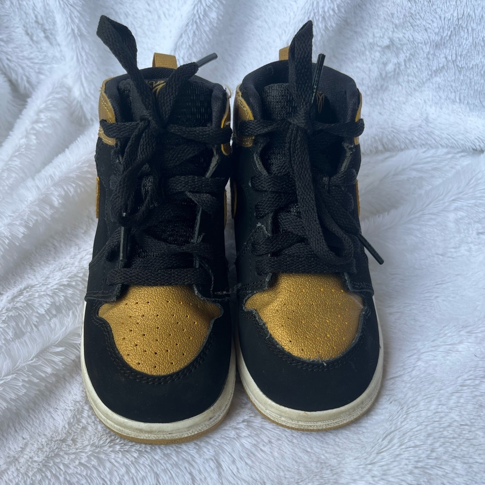 Jordan 1’s Toddler Sneakers
